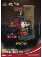 Harry Potter Platform 9 3/4 Statue D-Stage Standard