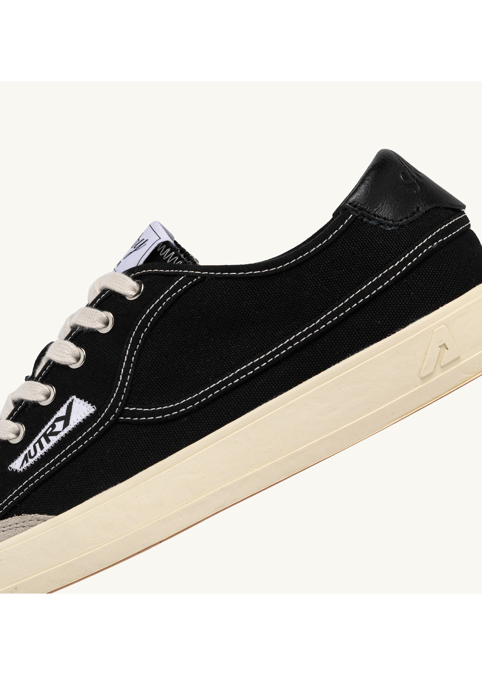 Autry Autry Windscape Low man - Black Canvas