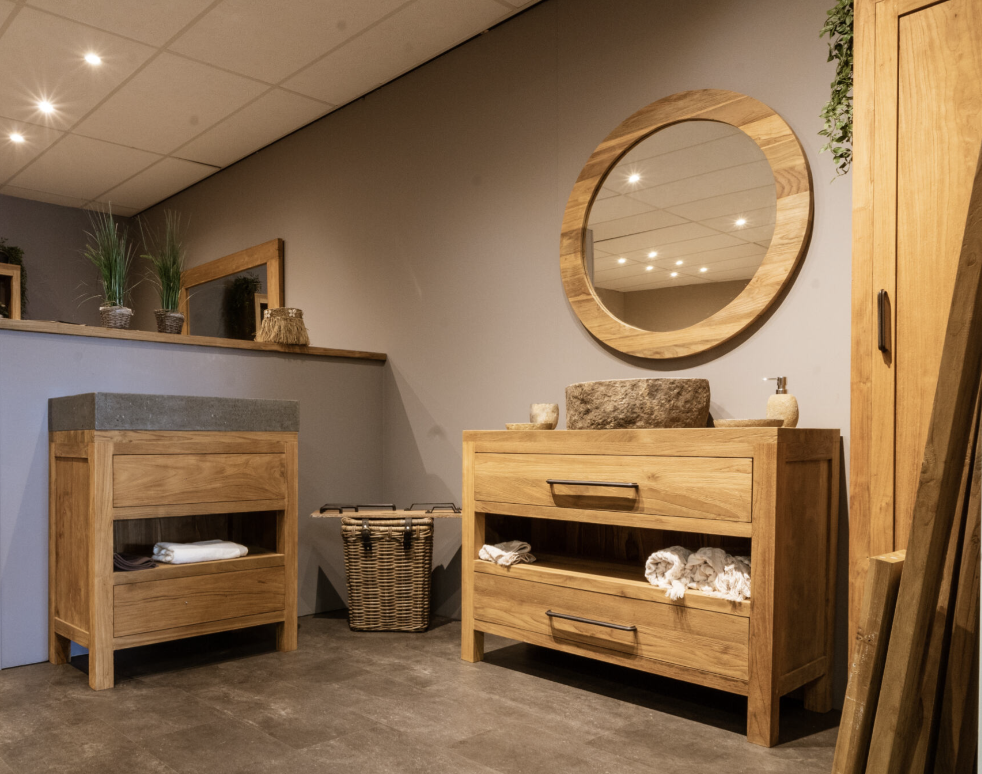 5x the most beautiful teak bathroom furniture