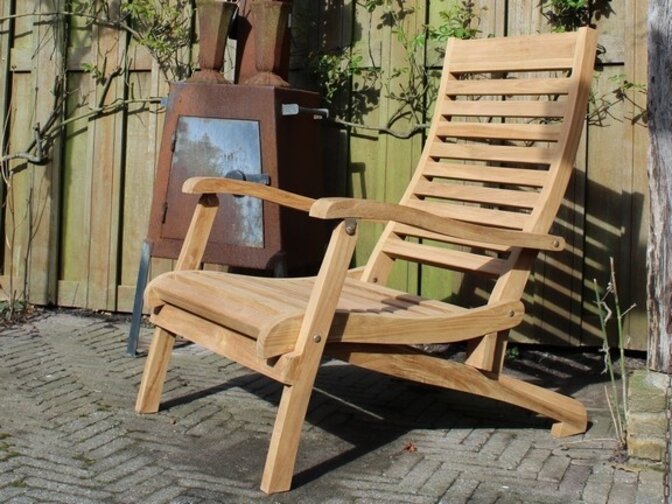 Teak DiCaprio lounge chair.