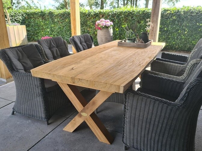 Teak tree trunk tabletop for indoor use 95 × 240 cm