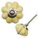 Good in Style Porzellanknauf Blume - gelb mit weißen Punkten Good in Style Porzellanknauf Blume - gelb mit weißen Punkten