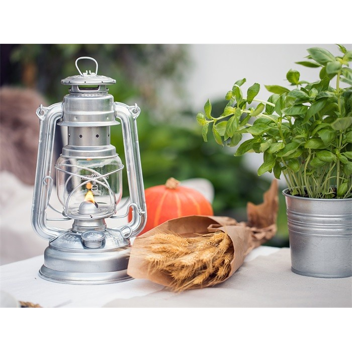 Feuerhand Feuerhand Stormlamp 276 Zink