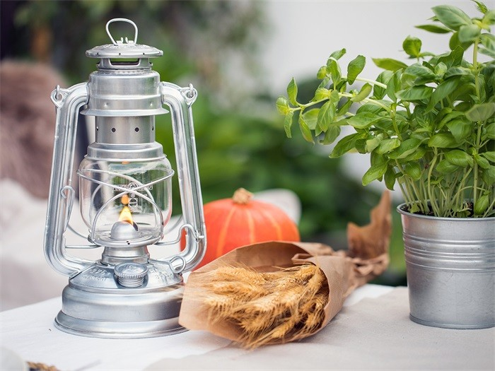 Feuerhand Feuerhand Stormlamp 276 Zink