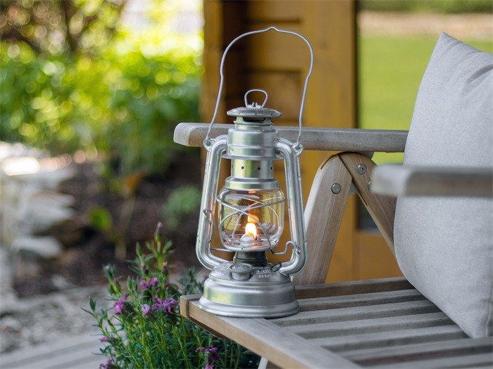 Feuerhand Feuerhand Stormlamp 276 Zink