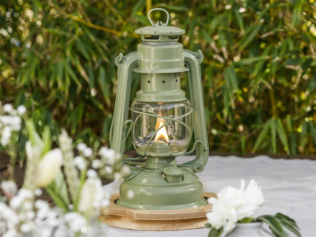 Feuerhand Feuerhand Stormlamp 276 Sage Green