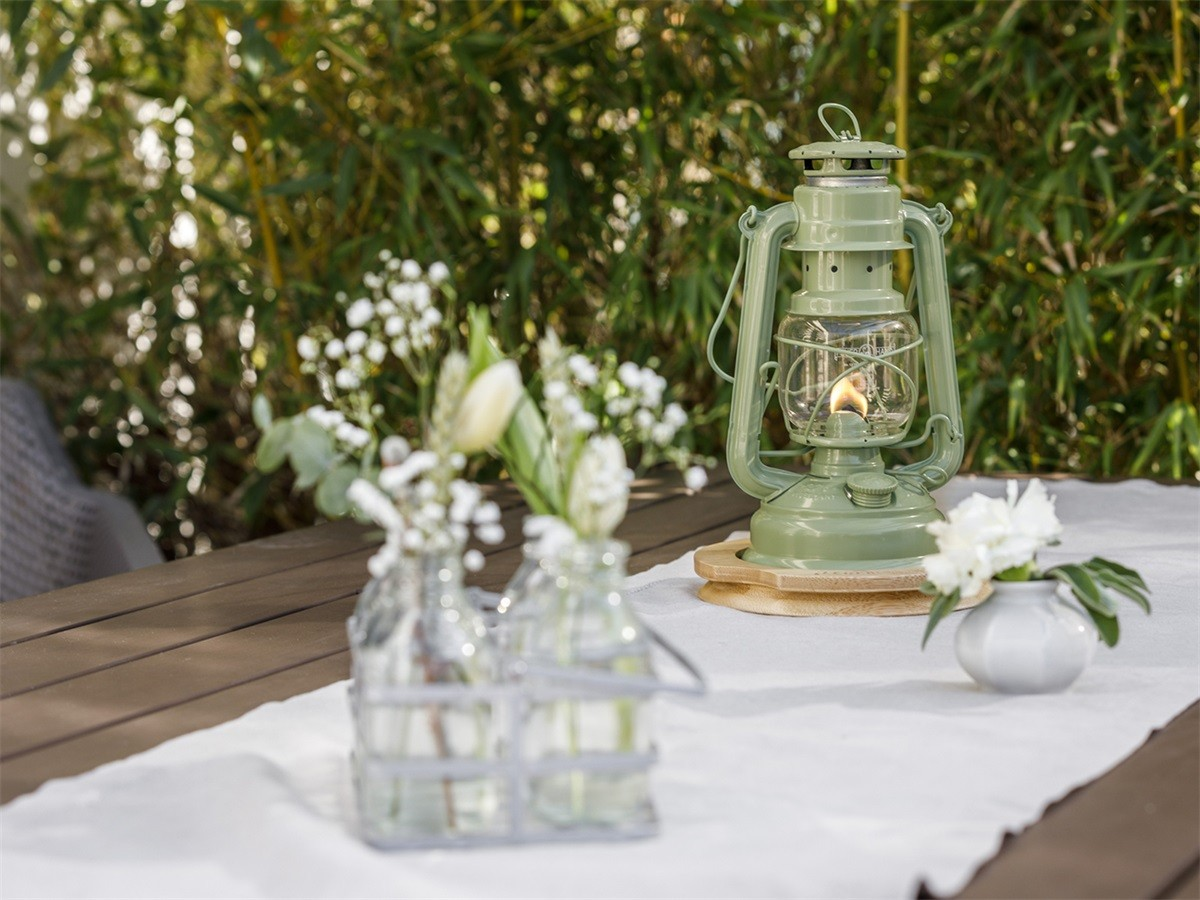 Feuerhand Feuerhand Stormlamp 276 Sage Green