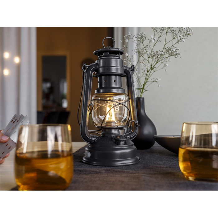 Feuerhand Feuerhand LED Stormlamp 276 Metalic Grijs