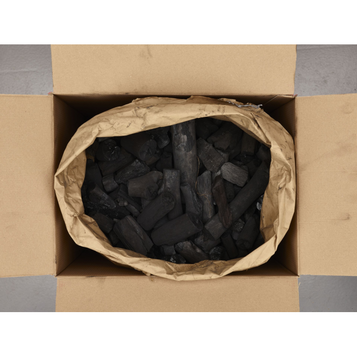 Flames & Flavour Houtskool Europees Appelhout Houtskool 8.5 kilo – Flames & Flavour