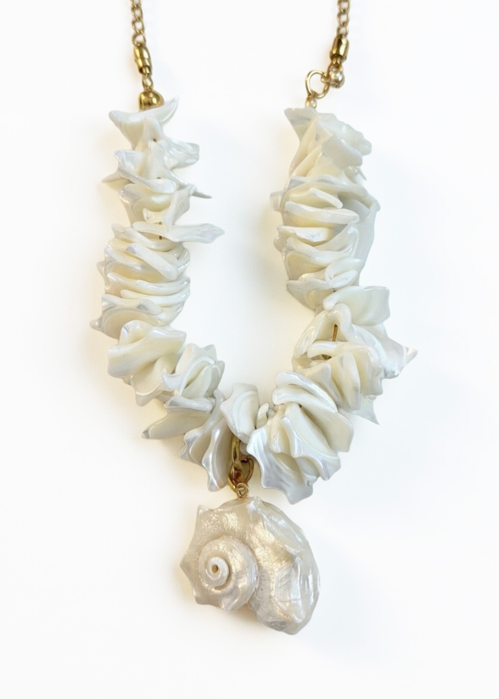 Nakony Mermaid Shell Necklace