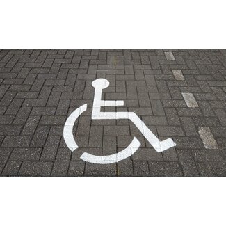 Markering parkeerplaats belijning (symbool rolstoel)