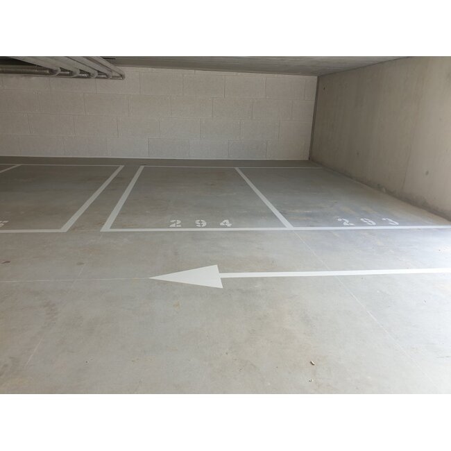 Markering parkeerplaats belijning (met vaknummer)