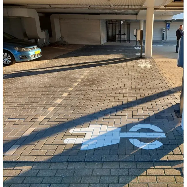 Traffictotaal Markering Oplaadpunt Elektrische Auto stekker (Symbool optie 1)