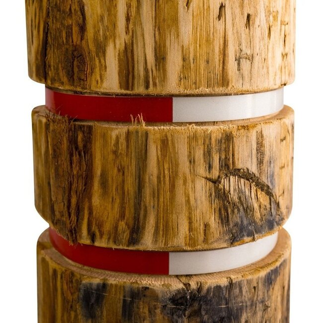 Diamantkoppaal markeringspaal kastanje hout 130 cm hoog - met rood witte reflectie