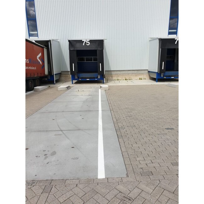 Docklijnen belijning (dichte lijn)