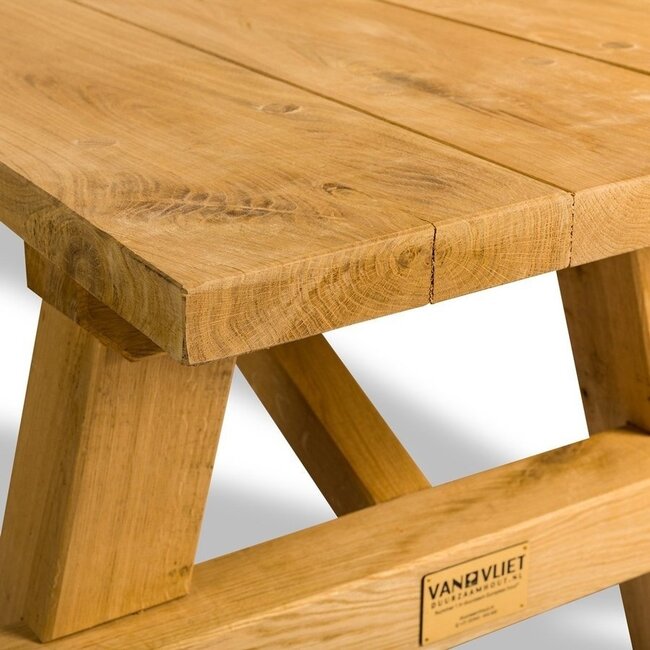 Landschap picknicktafel eiken 200cm lengte (ingraafmodel)
