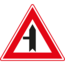 RVV Verkeersbord B04 | Voorrangskruispunt zijweg links