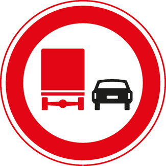 RVV verkeersbord F03 |  Inhaalverbod | Vrachtwagens