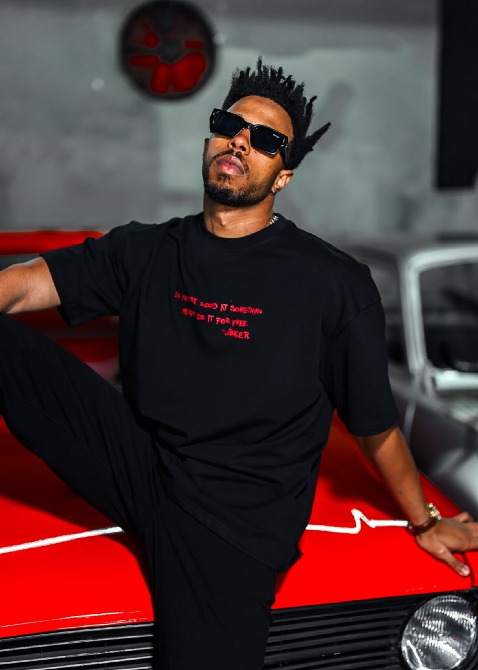 JOKER MADNESS OVERSIZED TEE - BLACK