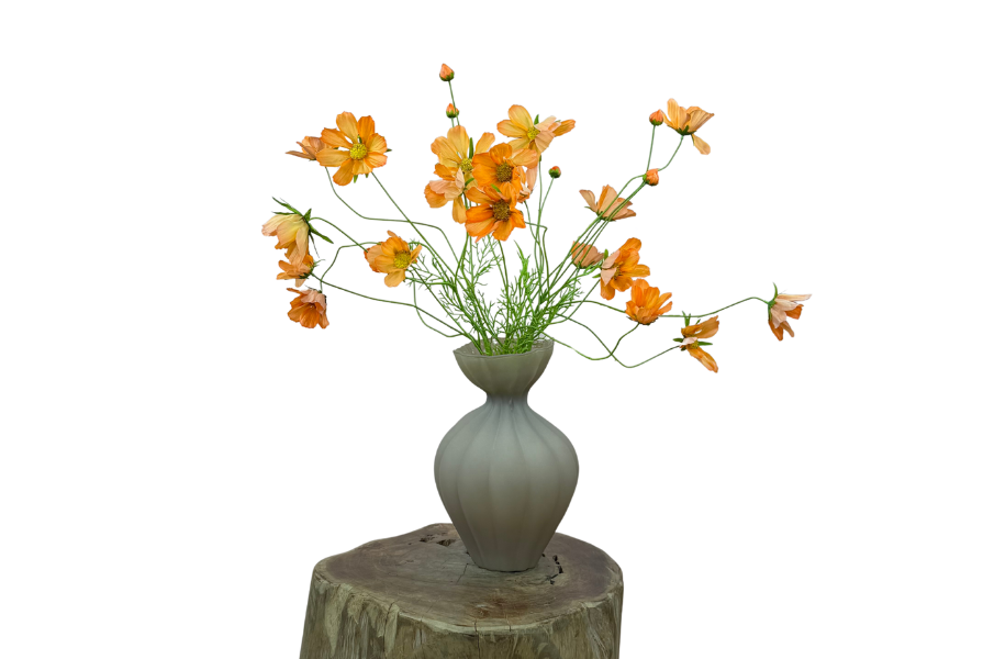 Hoe hergebruik je zijden bloemen in decoraties?