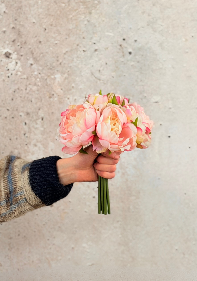 Zijden bloem "Peony" bos lichtroze | 24cm