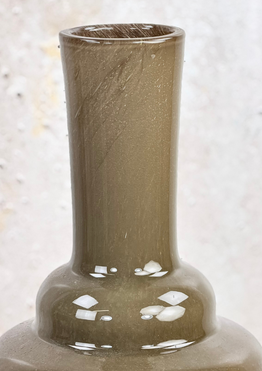 Vase The World |  "Bolombo Dark Brown" | ⌀20xH36cm