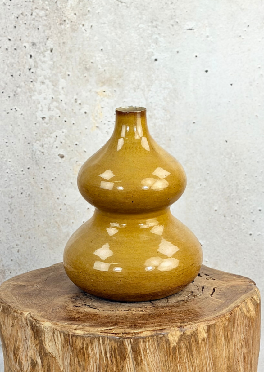 Metallic Vase | "Ochre Yellow" | Ø24 x 30 cm