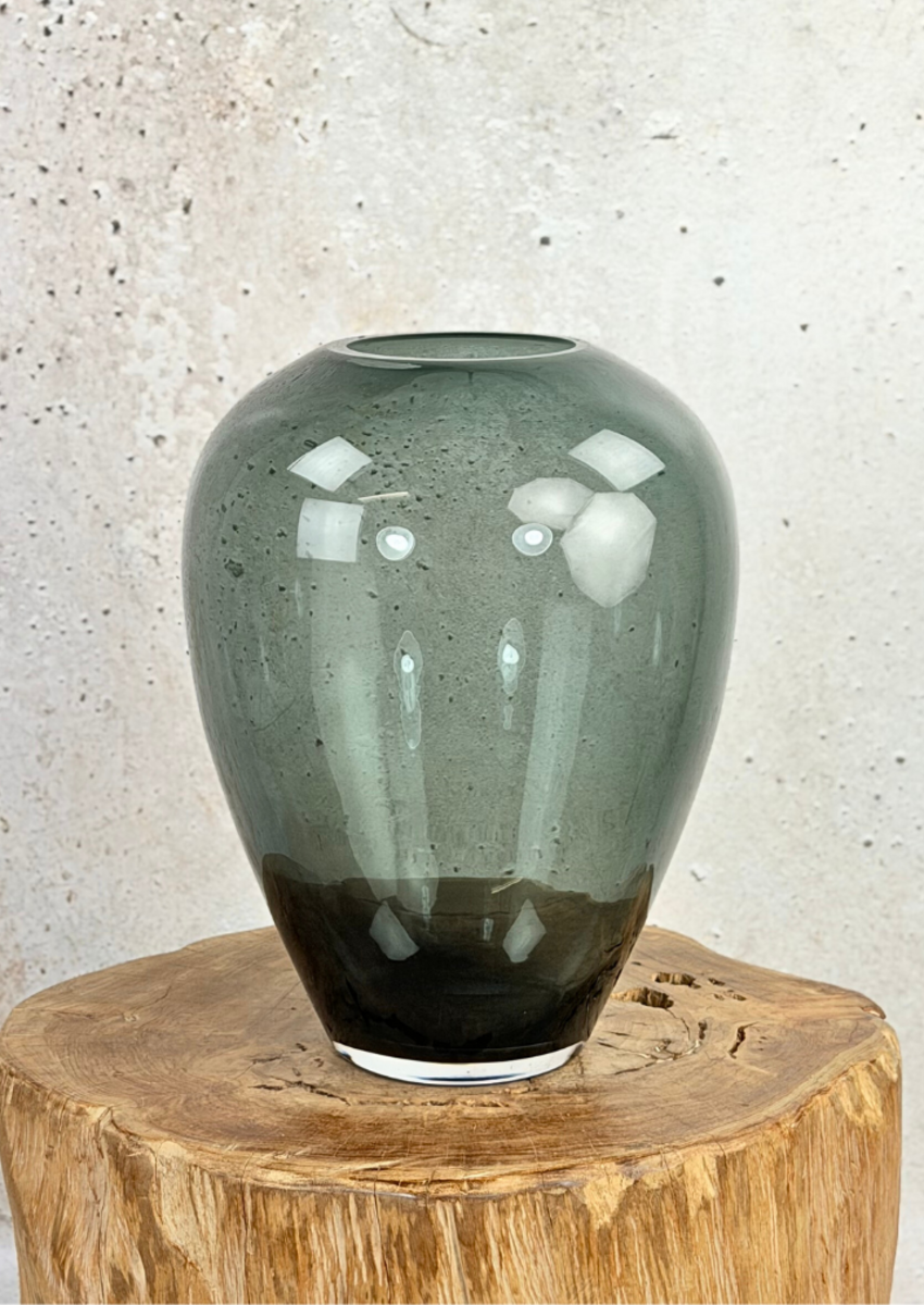 Vase the World | Kander vaas "Grey" | ⌀28xH35cm