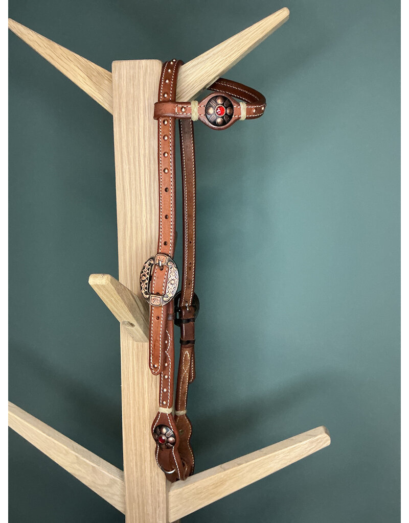 Bootshorse one ear headstall studs gold red medium brown