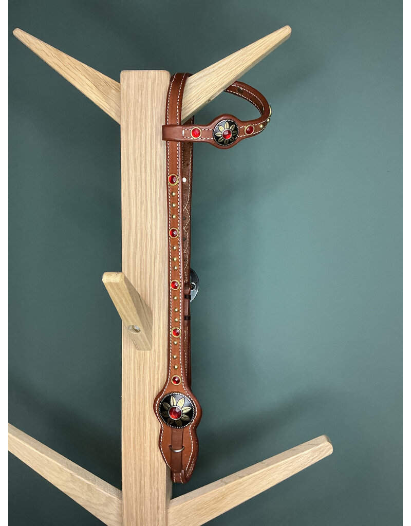 Bootshorse One ear headstall studs rood concho rood medium brown