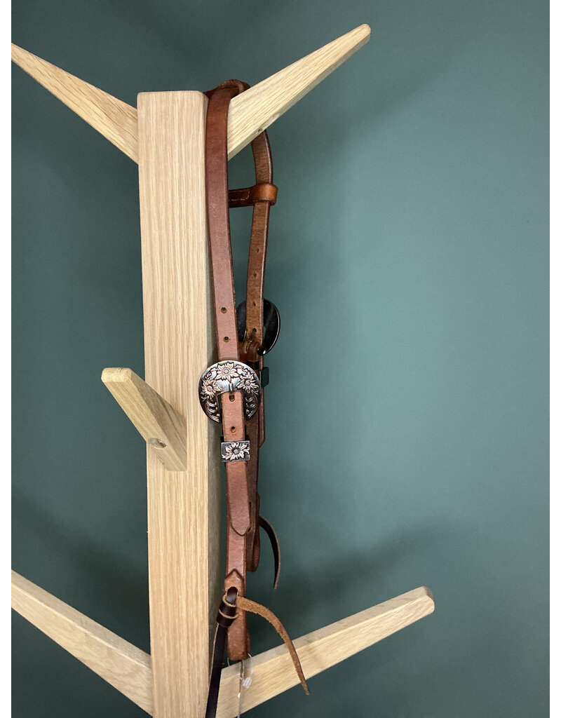 Bootshorse one ear headstall basic met flower gesp gold black medium brown