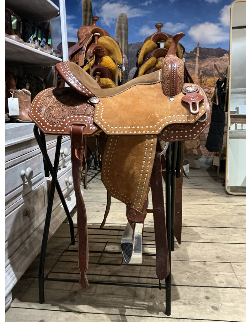 Twisted C Barrel Saddle Twisted C 15 Inch Full Quarter Flower Tooling And White Stitches