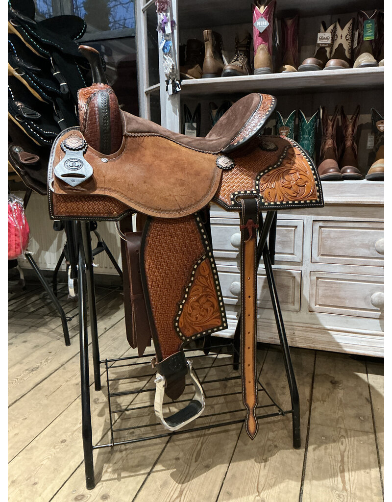 Twisted C Barrel Saddle Twisted C 15 Inch Full Quarter Chocolat Seat Dark Brown