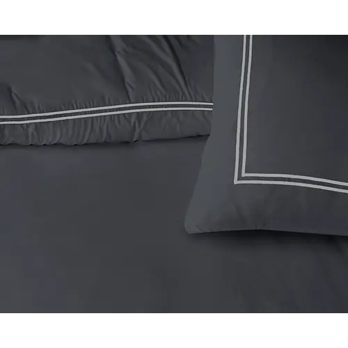 Primaviera DeLuxe Dekbedovertrek Brata Zwart Grijs Primaviera DeLuxe Dekbedovertrek Brata Zwart Grijs