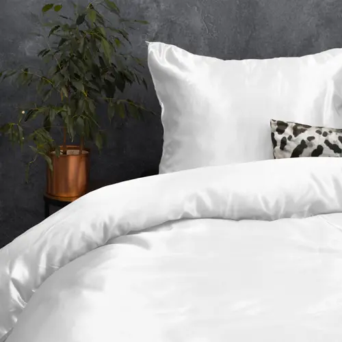 Sleeptime Dekbedovertrek Beauty Skin Care Wit