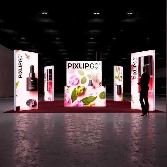 PIXLIP S-02 Beursstand