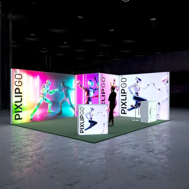 PIXLIP L-47Beursstand