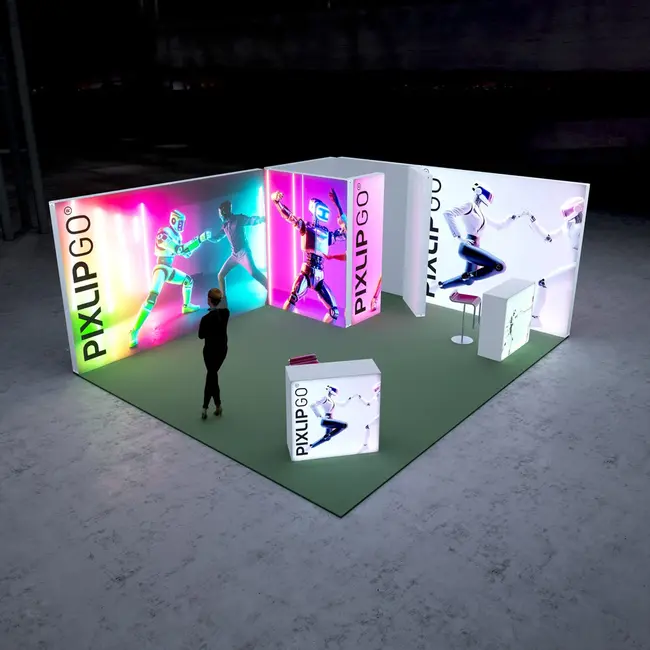 PIXLIP L-47Beursstand