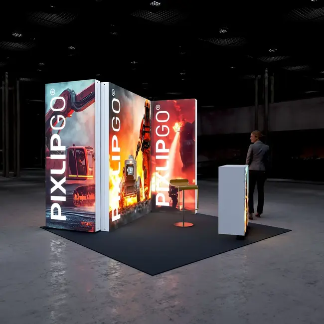 PIXLIP S-09 beursstand huren | Verlichte 3×3 meter LED beursstand met meerdere zichtvlakken