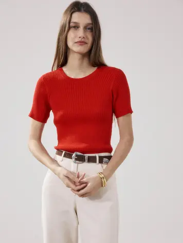 Hartford MARTY Top Red