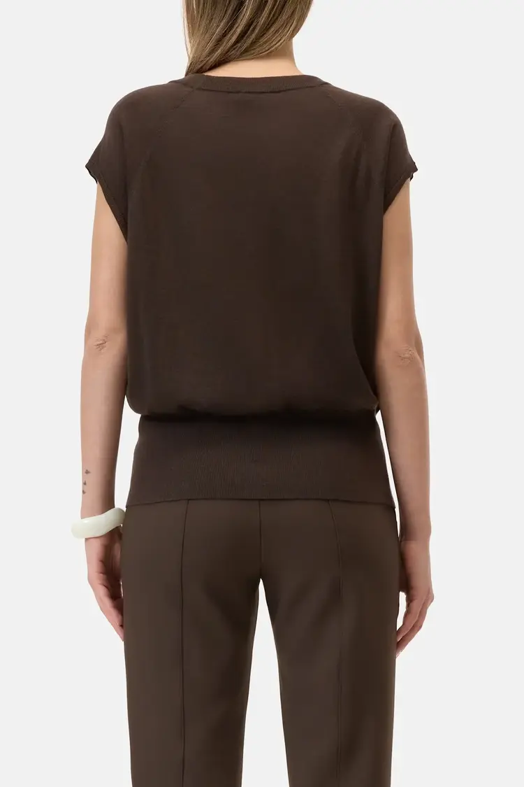 Closed C96704 Top Brown