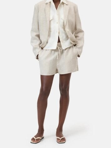 Closed C92280 Short Linen