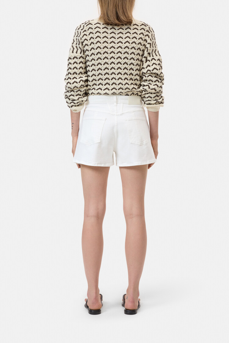 Closed JOCY-X Short White