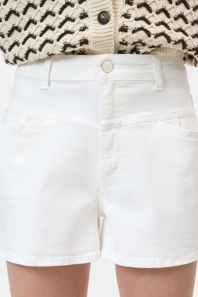 Closed JOCY-X Short White