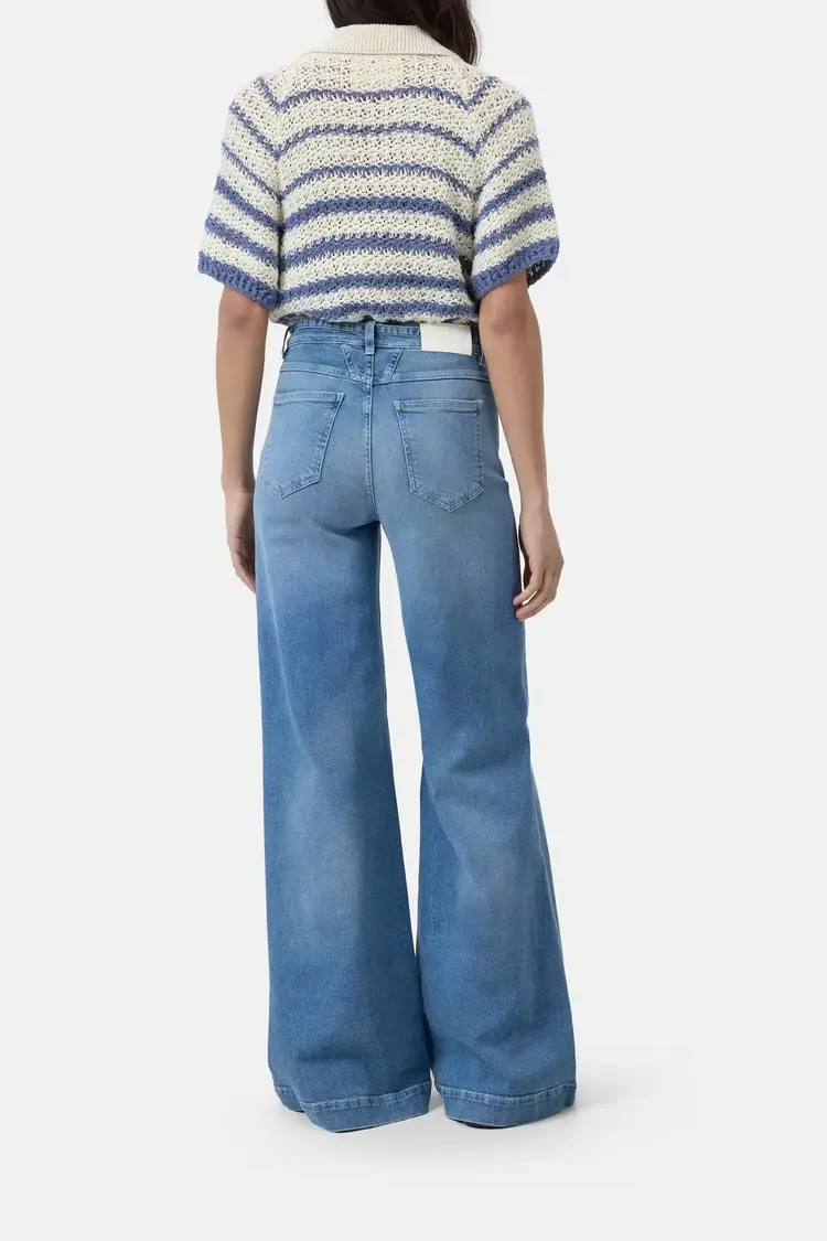 Closed GLOW UP Mid Blue