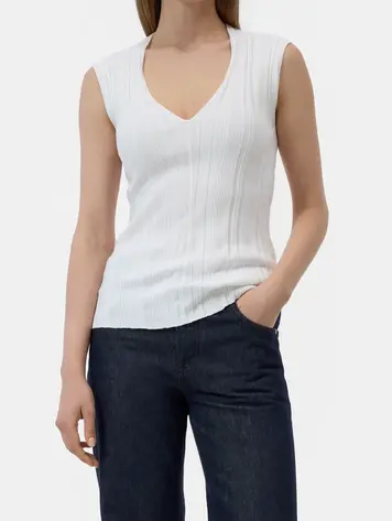 Closed C96720 V-Neck Top Ivory