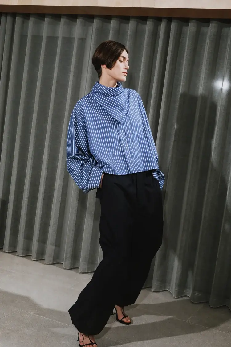 RAE Antwerp NIKKI Shirt - Dark Blue Stripe