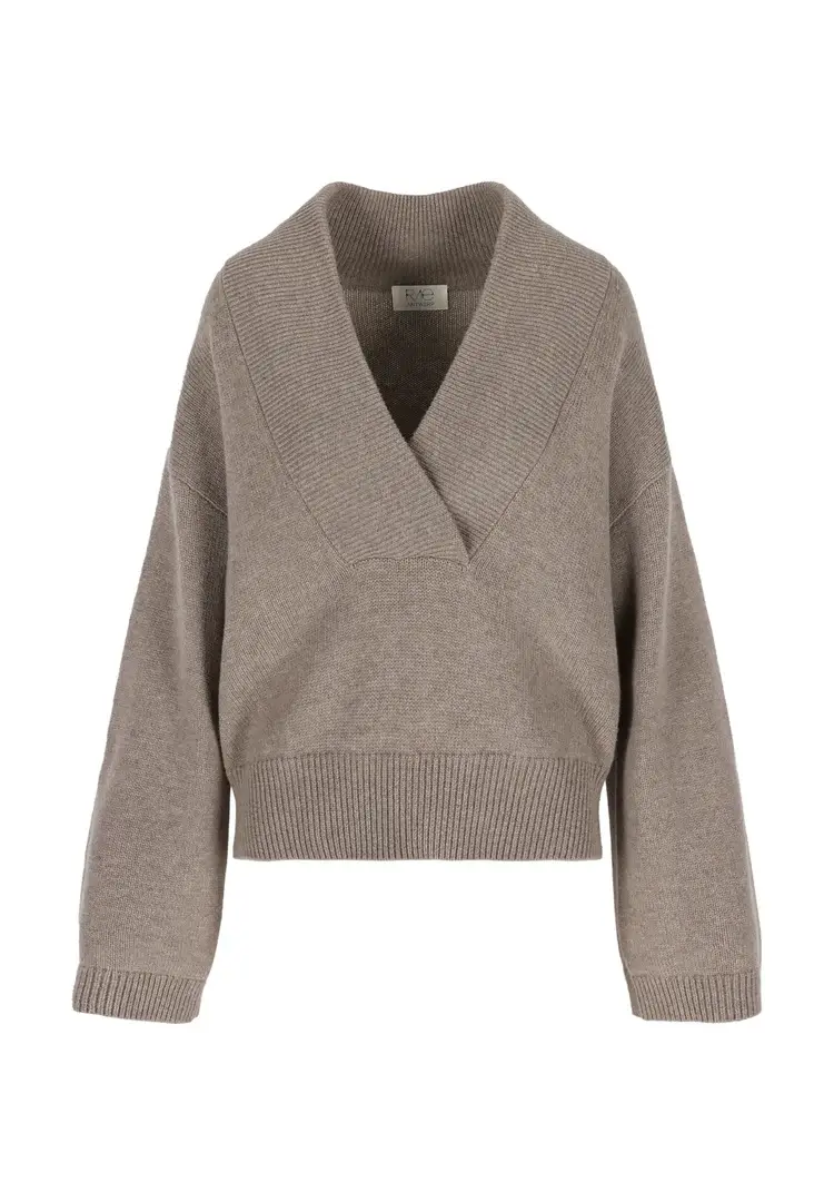 RAE Antwerp MAPLE V-Neck Sweater - Alxa Beige