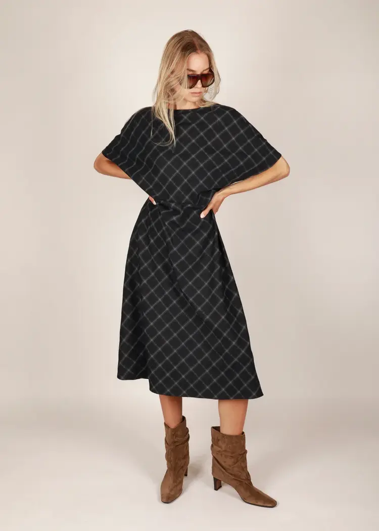 NOTED Antwerp CIM Dress - Checkered