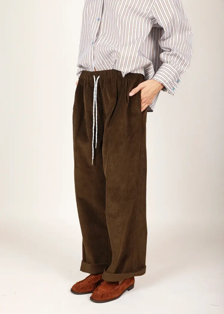 NOTED Antwerp CERA Pants - Corduroy Khaki